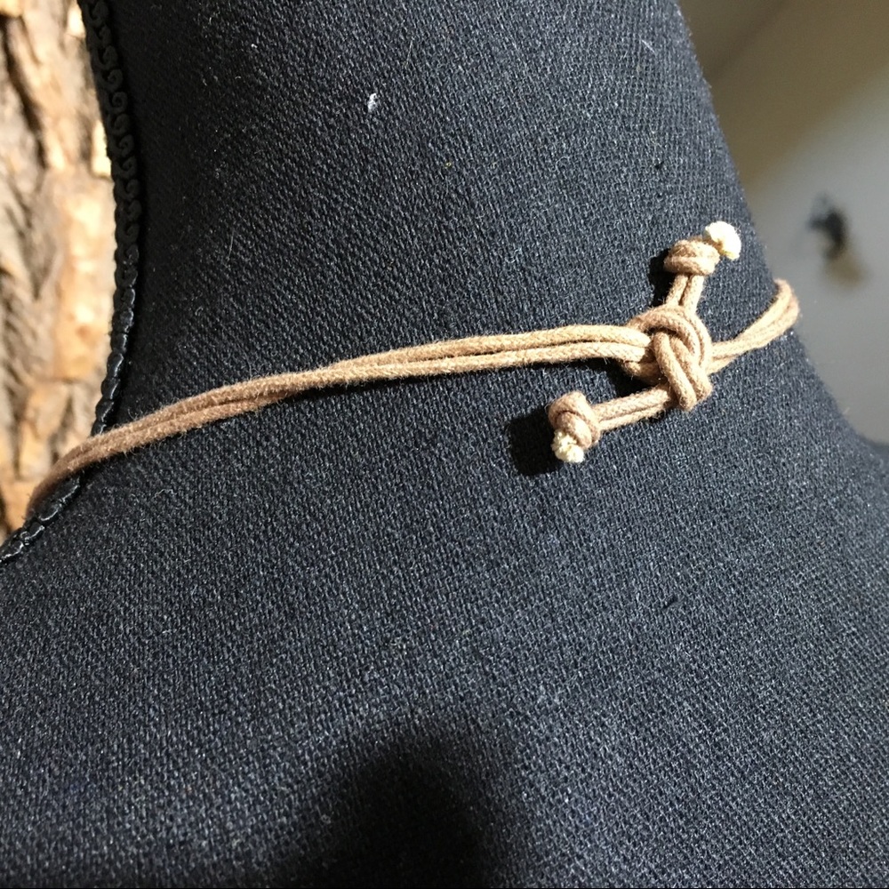 BOGO SALE! Cowrie Shell & Beaded Macrame Necklace - Picture 4 of 4